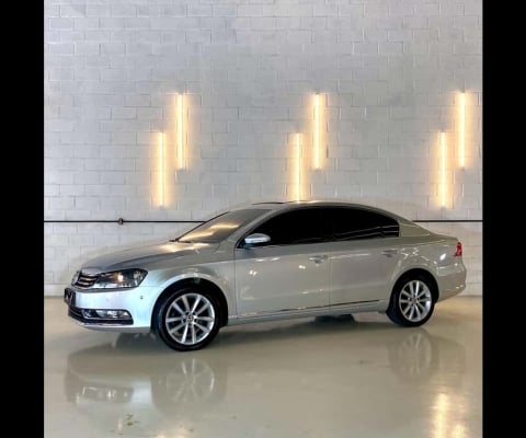 VOLKSWAGEN PASSAT TB 2.0 FSI/TSI 211cv Tiptronic 4p