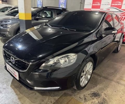 VOLVO V40 1.5 T3 Kinetic - 2015/2016