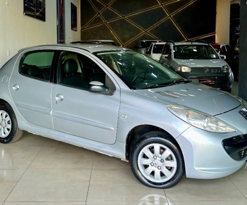 PEUGEOT 207 1.4 COMPLETO