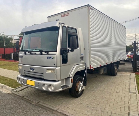 FORD cargo 815e à venda.