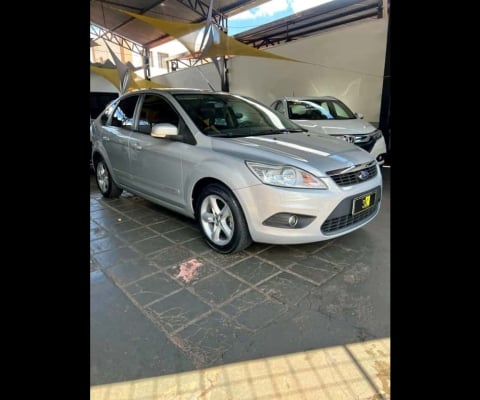 FORD FOCUS 1.6 GL 16V FLEX 4P MANUAL