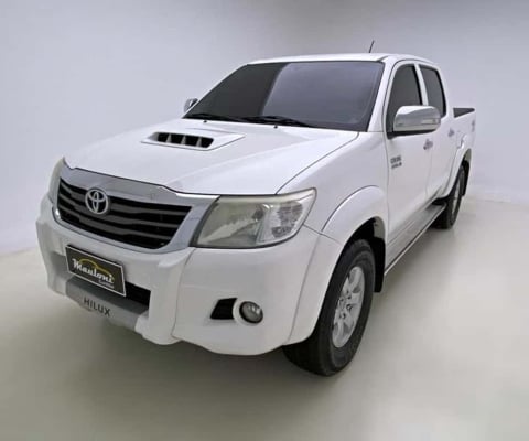 TOYOTA HILUX CD SRV D4-D 4X4 3.0 TDI DIESEL AUT 2014