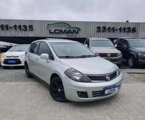 NISSAN TIIDA HATCH SL 1.8 16V-AT 4P 2011