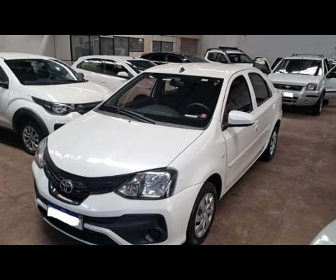 Toyota ETIOS 1.5 X SEDAN 16V FLEX 4P MANUAL