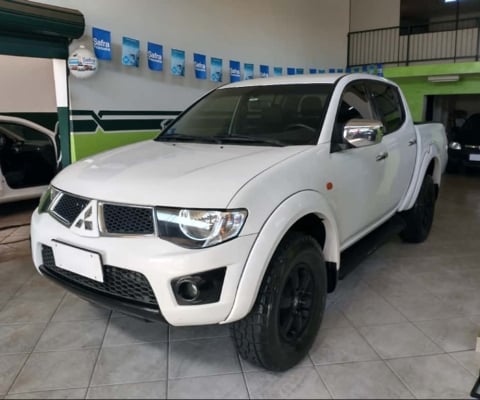 Mitsubishi L200 TRITON 3.2 HPE 4X4 CD 16V TURBO INTERCOOLER DIESEL 4P AUTOMÁTICO