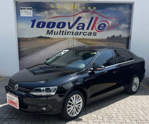 VOLKSWAGEN JETTA Highline 2.0 TSI 16V 4p Tiptronic