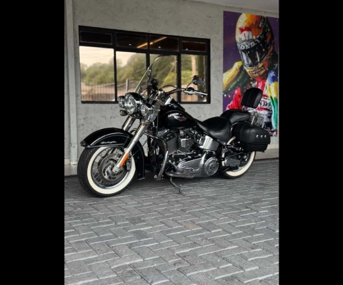 HARLEY-DAVIDSON SOFTAIL DELUXE  FLSTN