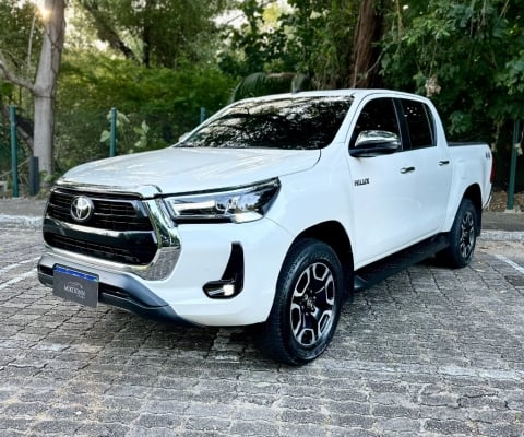 Hilux SRX 2023 - Apenas 30 mil km