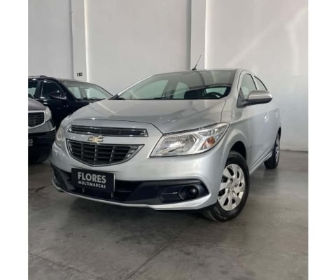 Chevrolet Onix HATCH LT 1.0 8V FlexPower 5p Mec.  - Prata - 2013/2014