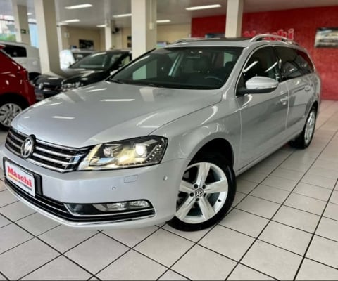 Volkswagen PASSAT VARIANT 2.0 TSI 16V 211CV GASOLINA 4P AUTOMÁTICO