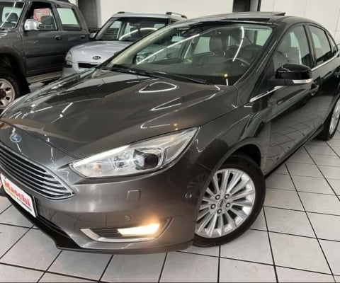 Ford FOCUS 2.0 TITANIUM PLUS FASTBACK 16V FLEX 4P POWERSHIFT