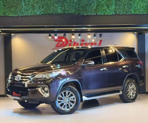 Toyota Hilux SW4 SRX 4x4 2.8 2016