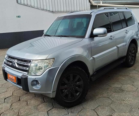 MITSUBISHI PAJERO 2.5 HD HPE 4X4 MT 2011