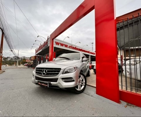 Mercedes-Benz ML 350 3.0 BLUETEC V6 DIESEL 4P AUTOMÁTICO