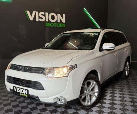 Mitsubishi Outlander 2.0 16V 160cv Aut. - Branca - 2014/2015