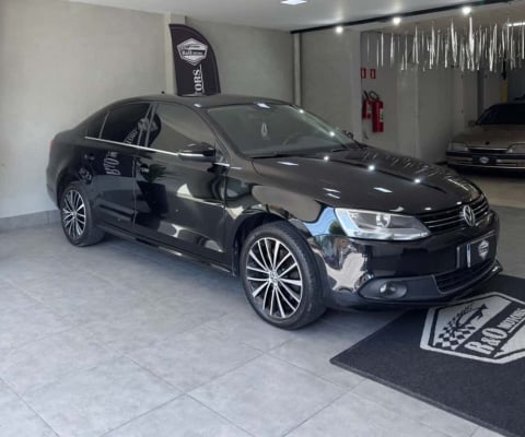 JETTA Highline 2.0 TSI 16V 4p Tiptronic