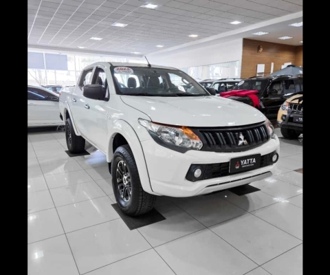 Mitsubishi L200 TRITON 2.4 16V TURBO DIESEL GL CD 4X4 MANUAL