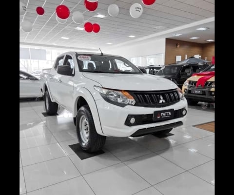 Mitsubishi L200 TRITON 2.4 16V TURBO DIESEL GL CD 4X4 MANUAL