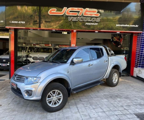 Mitsubishi L200 Triton HPE 3.2 CD TB Int.Diesel Aut  - Prata - 2014/2015