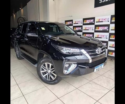 TOYOTA HILUX SW4 SRX 2020 DIESSEL ** APENAS 63 MIL KMS****