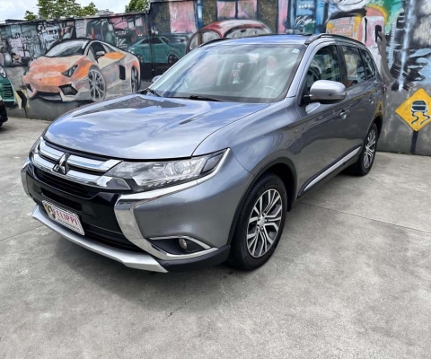 Mitsubishi Outlander 3.0/ GT 3.0 V6 Aut. - Cinza - 2015/2016