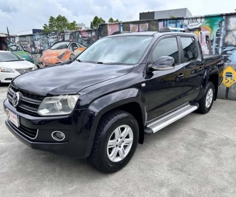 Volkswagen Amarok High.CD 2.0 16V TDI 4x4 Dies. Aut  - Preta - 2012/2012