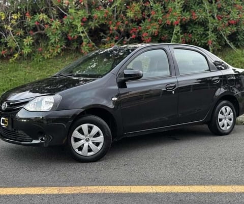 TOYOTA ETIOS SD XS 15 MT 2017