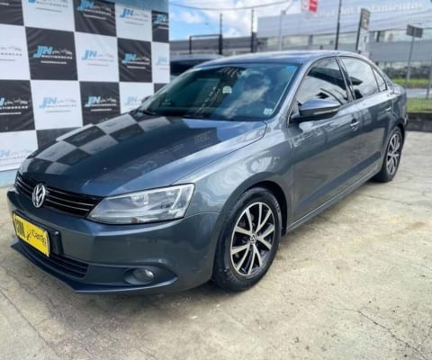 Volkswagen Jetta Comfortline 2.0 2012 Automático