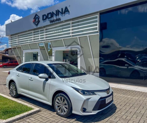 Toyota Corolla XEI 20 - Branca - 2022/2023