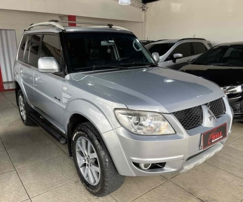 Mitsubishi Pajero tr4 2015 2.0 4x4 16v 140cv flex 4p automático