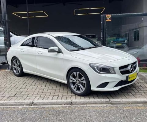 MERCEDES-BENZ CLA200 FF 2015