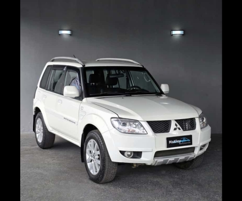 MITSUBISHI PAJERO TR4 2.0 4X2 16V 140CV FLEX 4P AUTOMÁTICO