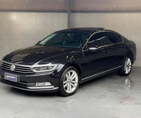 Volkswagen Passat /VW  HL TSI AA - Preta - 2016/2017