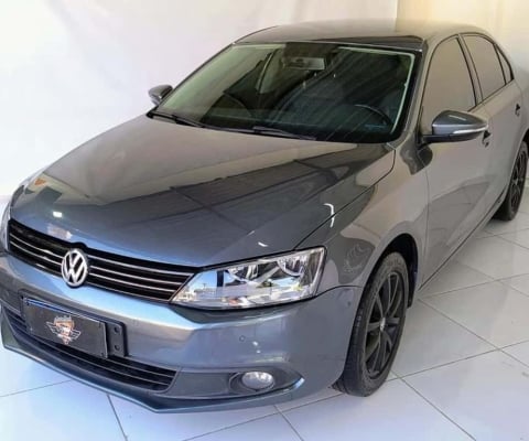 VOLKSWAGEN JETTA 2.0 COMFORTLINE FLEX 4P AUT 2013