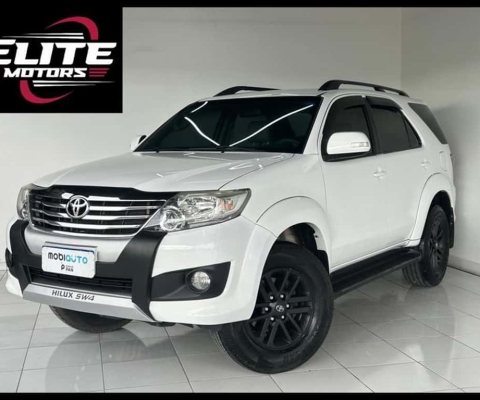 TOYOTA HILUX SW4 4X2SR 2013