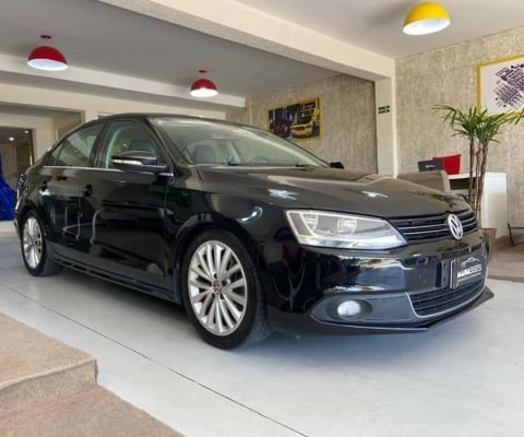 VOLKSWAGEN JETTA Highline 2.0 TSI