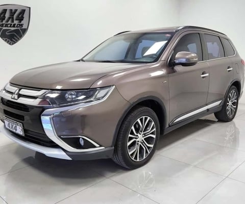 Mitsubishi Outlander 3.0/ GT 3.0 V6 Aut.  - Marrom - 2016/2016