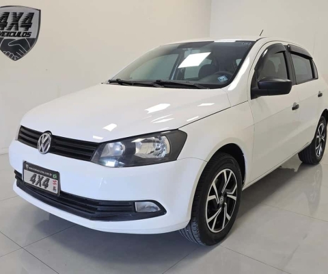 Volkswagen Gol City 1.0 T. Flex 8V  - Branca - 2014/2014