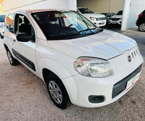 FIAT UNO VIVACE 1.0 2014