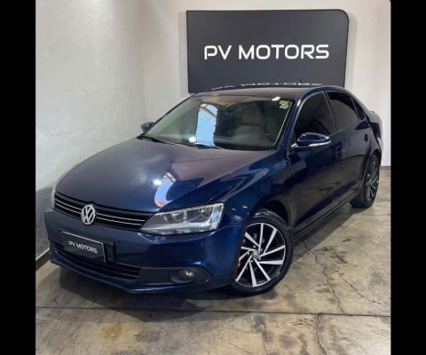 Volkswagen Jetta Comfortline 2.0 T.Flex 8V 4p Tipt.  - Azul - 2011/2012