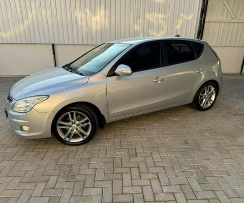 HYUNDAI I30 2.0 2010