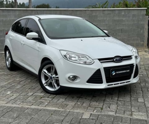 Ford Focus  2.0 16V/SE/SE Plus Flex 5p Aut. - Branca - 2015/2015