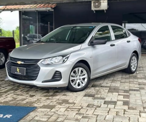 Chevrolet Onix SEDAN Plus 1.0 12V TB Flex Aut.  - Prata - 2020/2021