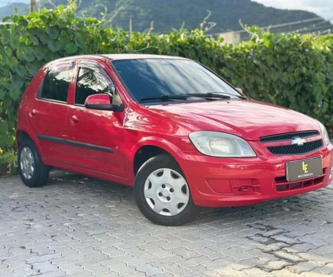 Chevrolet Celta 1.0L LT - Vermelha - 2011/2012