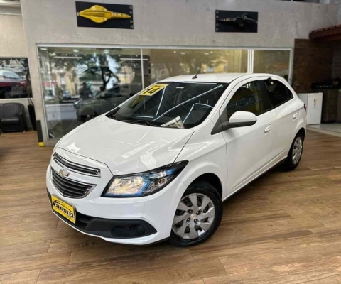 Chevrolet Onix 2014 1.4 mpfi lt 8v flex 4p automático