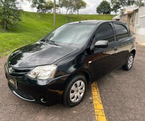 Etios novo, carro bem cuidado.