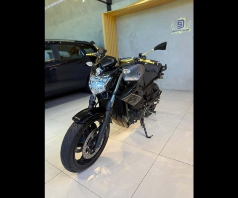 Yamaha Xj6 N ABS