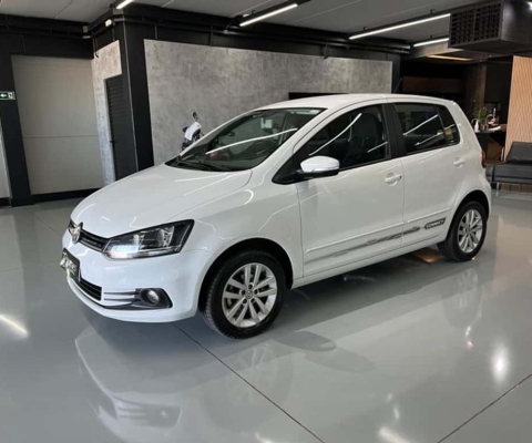 VOLKSWAGEN FOX CONNECT MB 2020