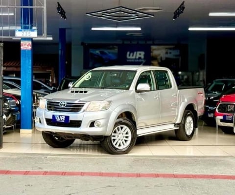 TOYOTA HILUX CD 4X4 SRV 2012