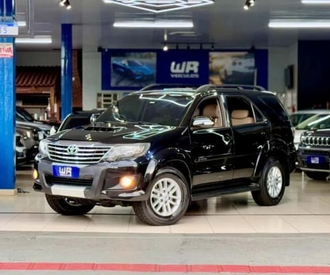 TOYOTA TOYOTA HILUX SW4 SRV4X4 2013